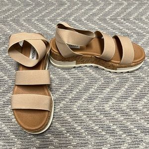 Steve Madden platform wedges